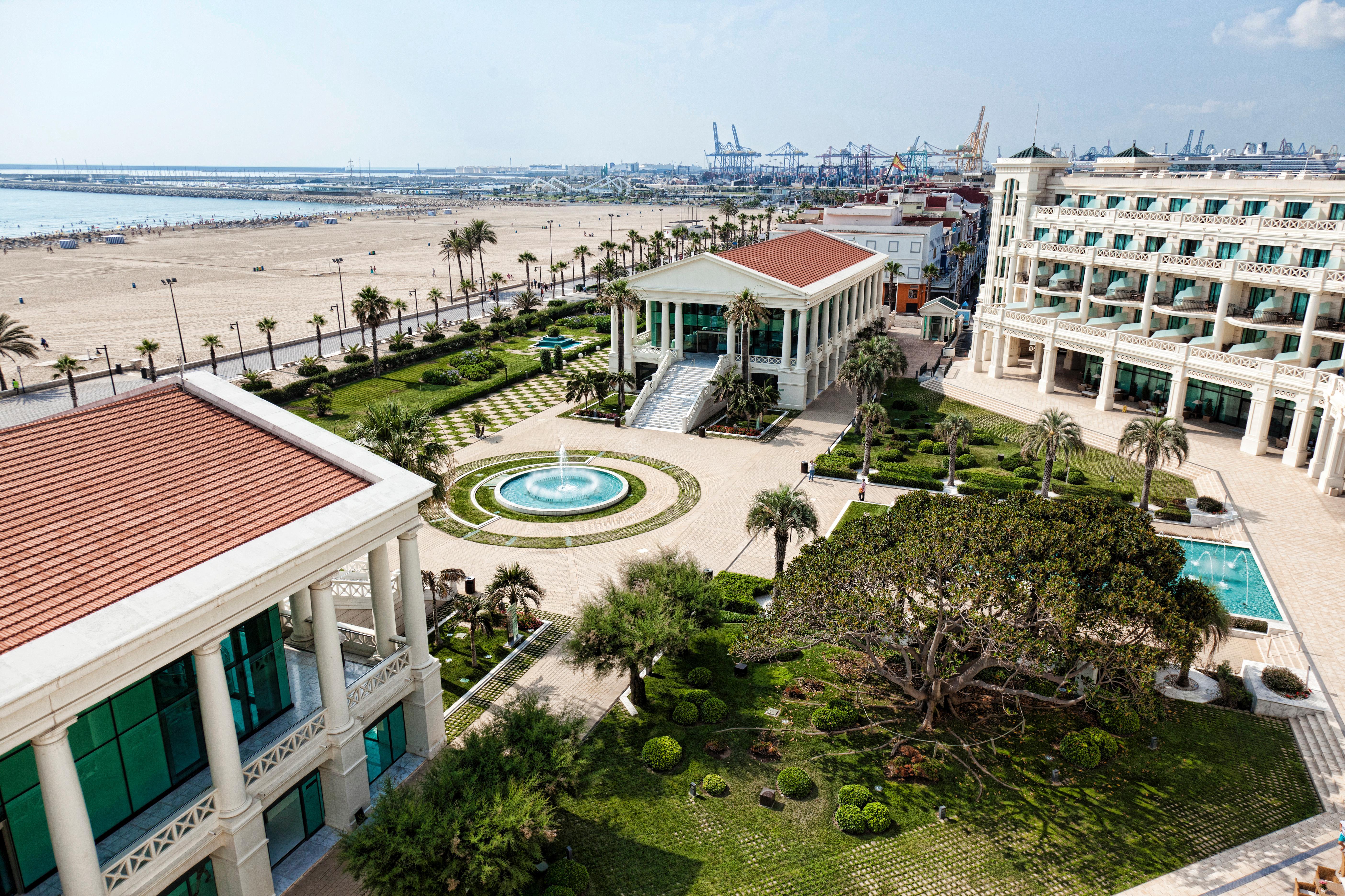 Las Arenas Balneario Resort Valencia Buitenkant foto Hilton Valencia