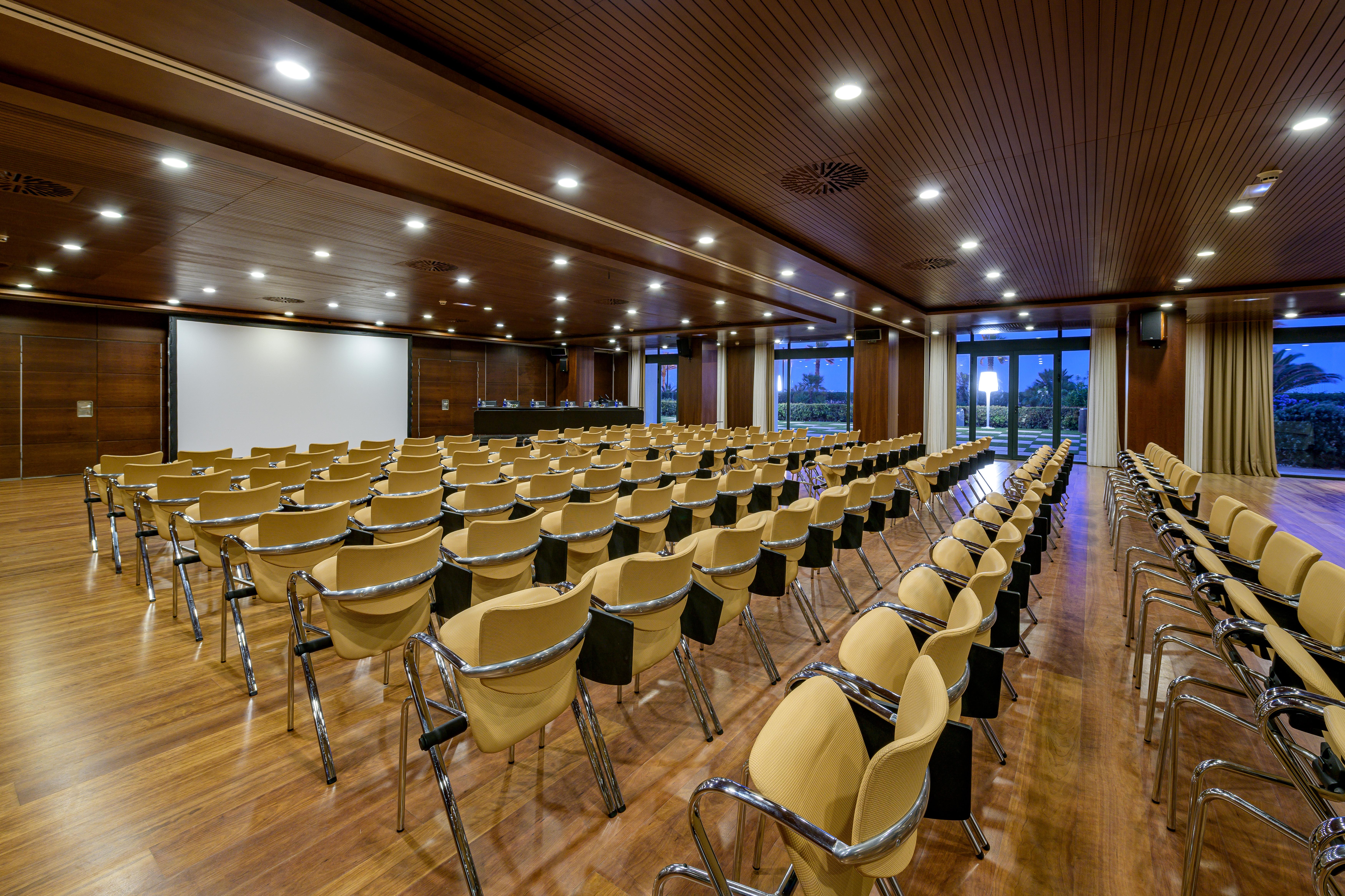 Las Arenas Balneario Resort Valencia Buitenkant foto The main conference room