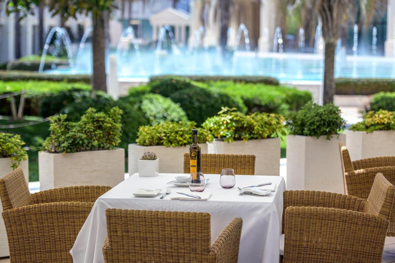 Las Arenas Balneario Resort Valencia Buitenkant foto The Pool Bar